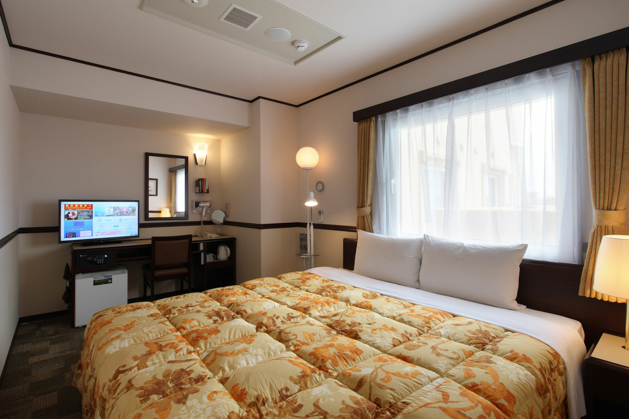 Toyoko Inn Tokyo Asakusa Senzoku Tsukuba Express Экстерьер фото